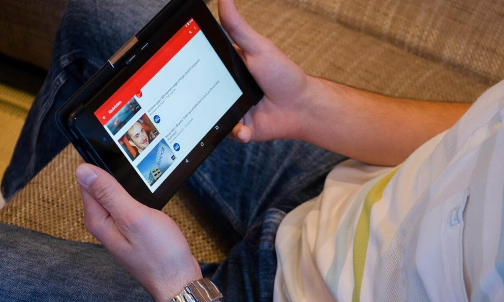 9 Ways To Earn Money On Youtube Other Than Monetization