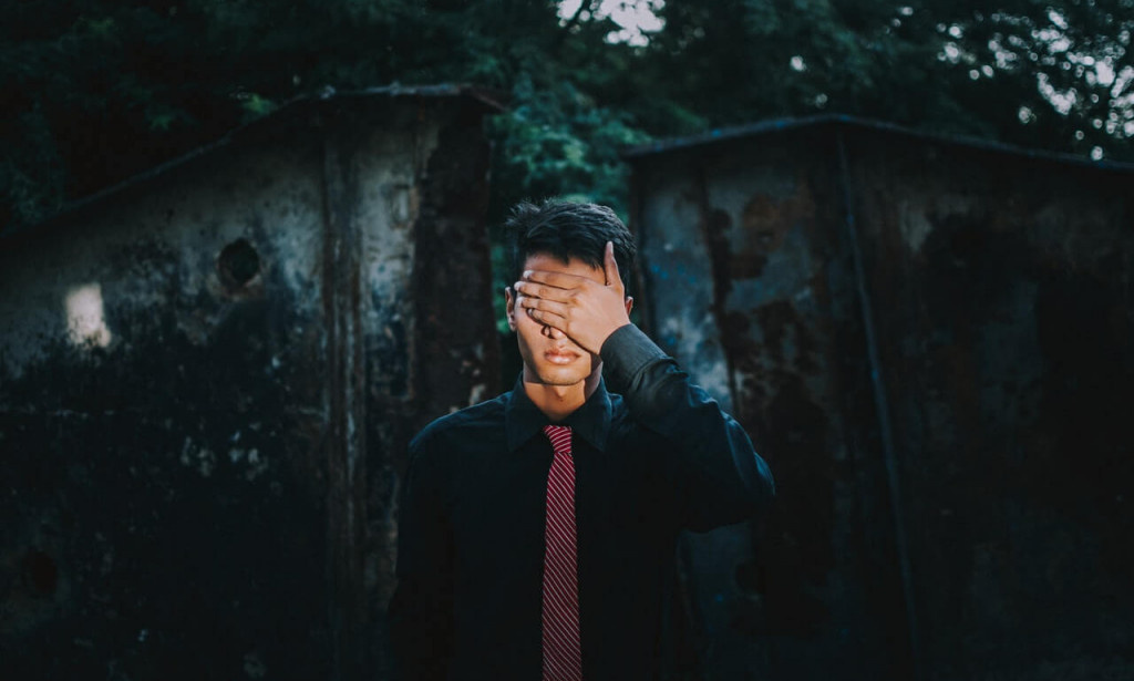 10 Ways To Hide Your Feelings For Someone